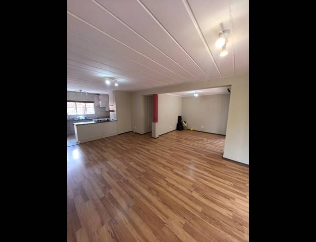 3 BEDROOM SECTIONAL TITLE FOR SALE IN WELTEVREDEN PARK